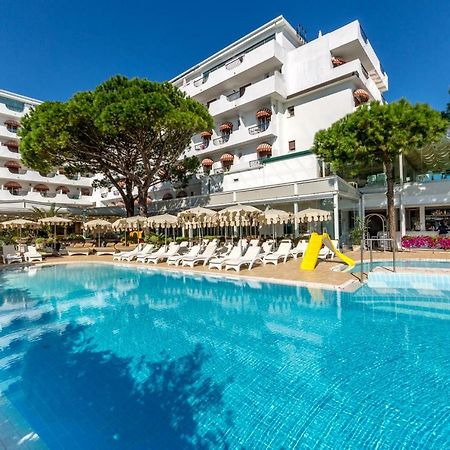 Hotel Nettuno Лидо-ди-Езоло Экстерьер фото