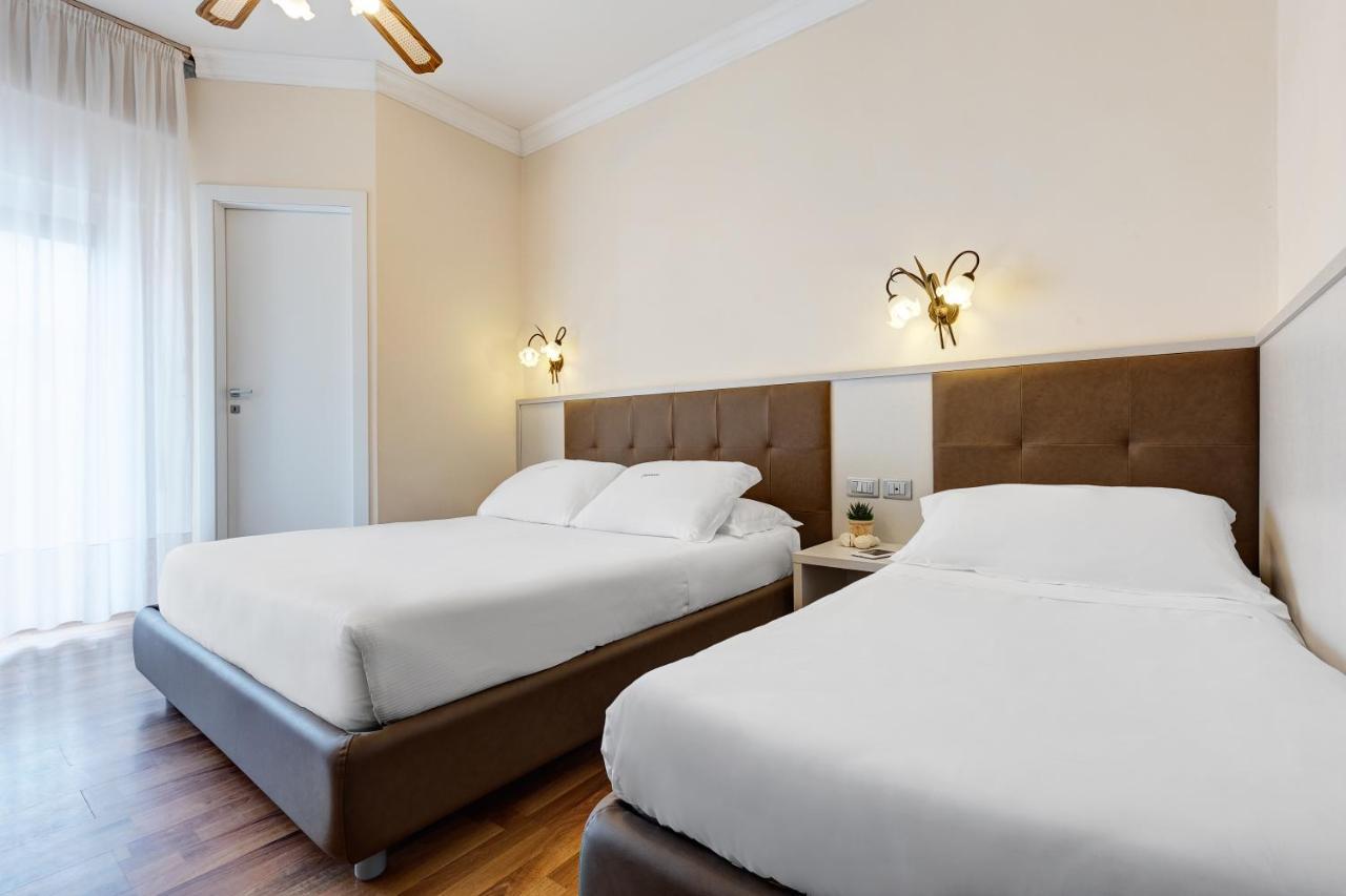 Hotel Nettuno Лидо-ди-Езоло Экстерьер фото