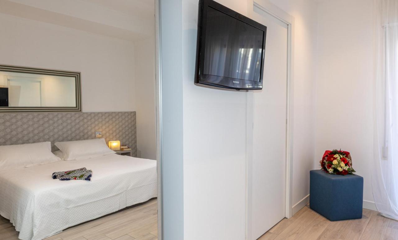 Hotel Nettuno Лидо-ди-Езоло Экстерьер фото