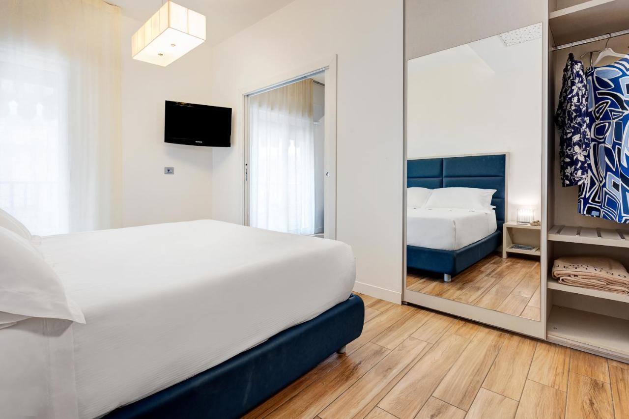 Hotel Nettuno Лидо-ди-Езоло Экстерьер фото