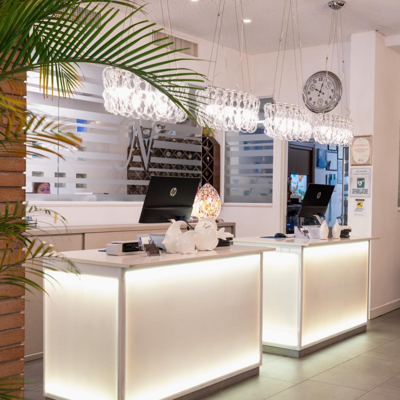Hotel Nettuno Лидо-ди-Езоло Экстерьер фото